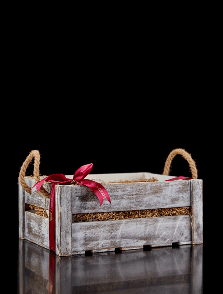 Μεγάλο ορθογώνιο καφάσι με λεπτομέρειες