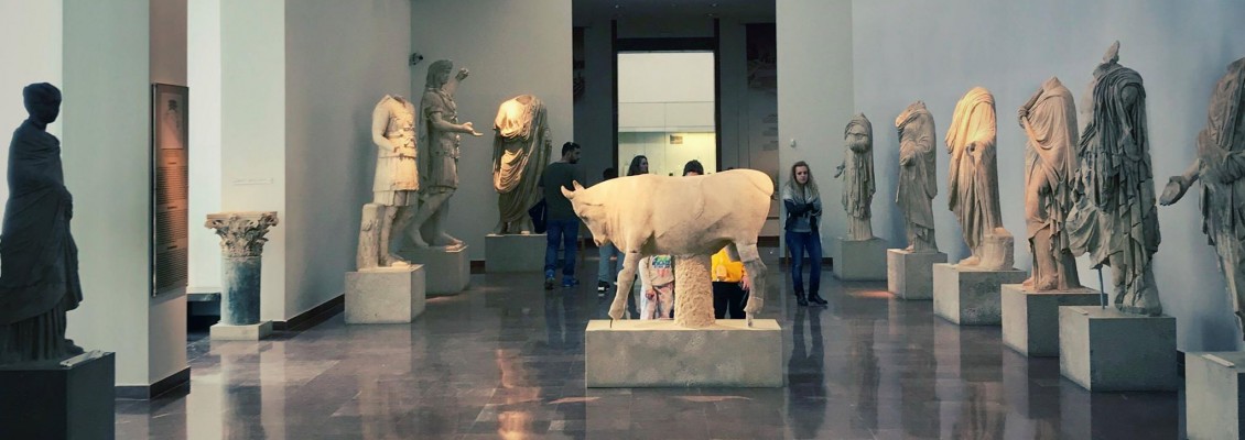 The wines of Macedonia and the solitary Hermes of Praxiteles The wines of Macedonia and the solitary Hermes of Praxiteles