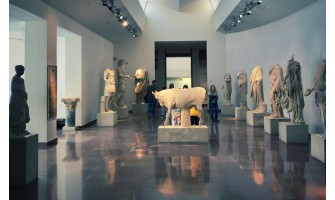 Τα κρασιά της 'Μακεδονίας' και ο μοναχικός Ερμής του Πραξιτέλη, από τον Γιάννη Καρακάση MW