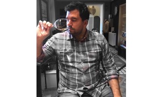 Comfort Fine Dining και Κρασί