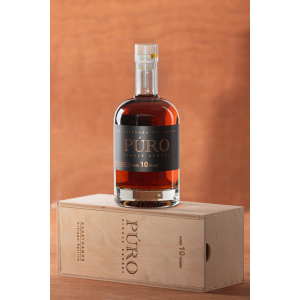 Puro Single Barrel Cask Strength 10 χρόνια Παλαιωμένο Τσίπουρο με ξύλινο κουτί